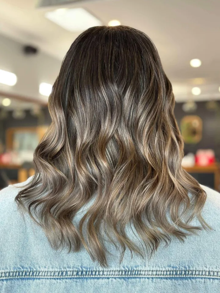 Ash balayage