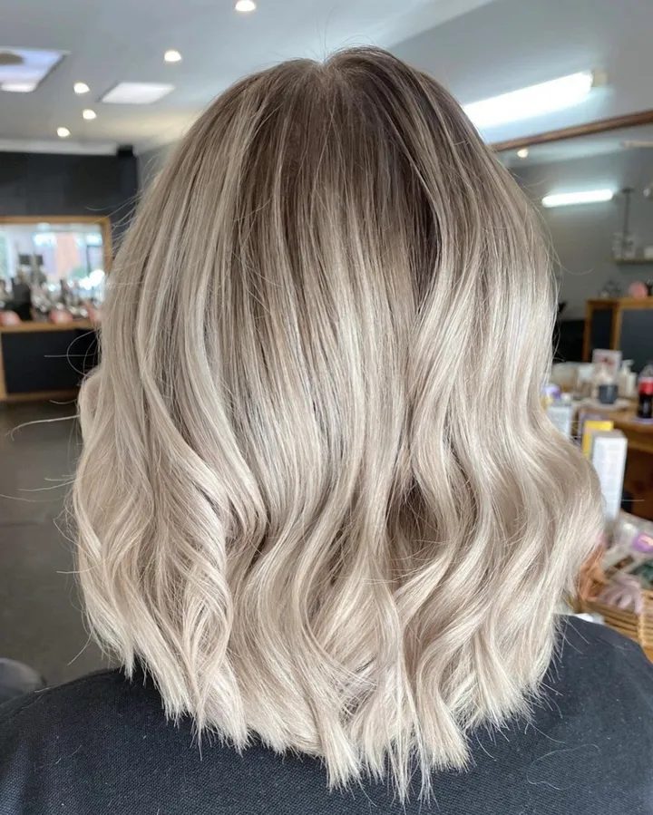 Creamy blonde balayage