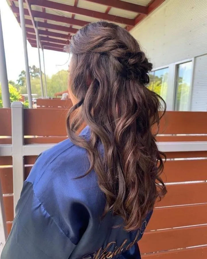 Half-up bridal waves