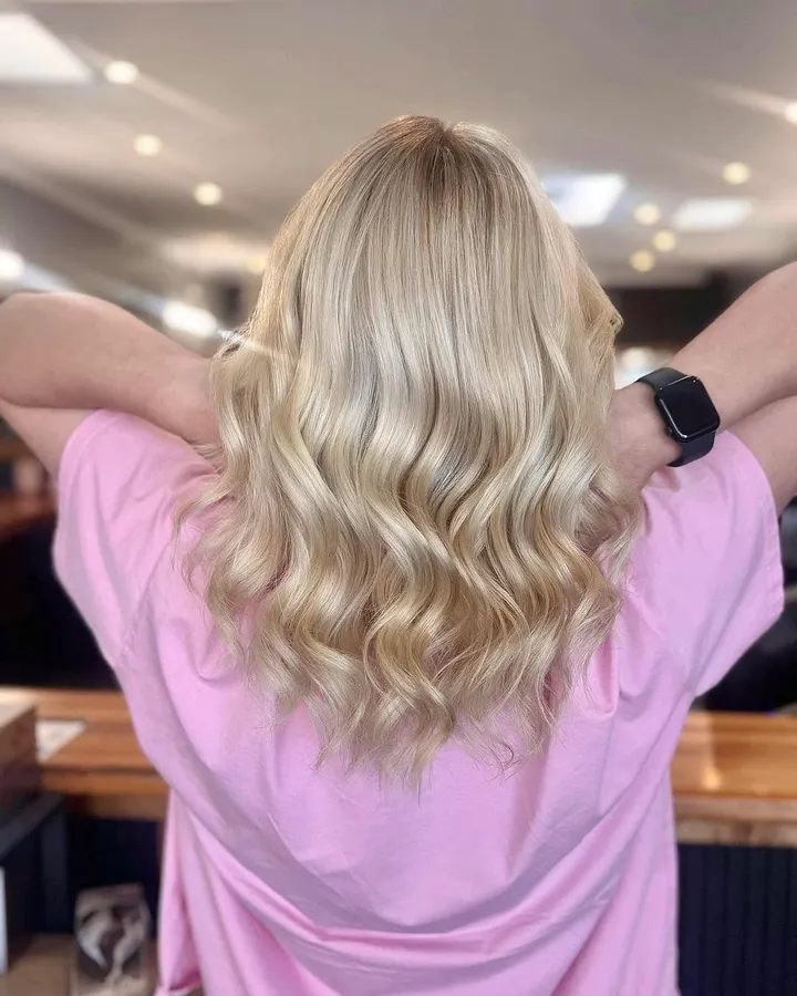 Champagne blonde