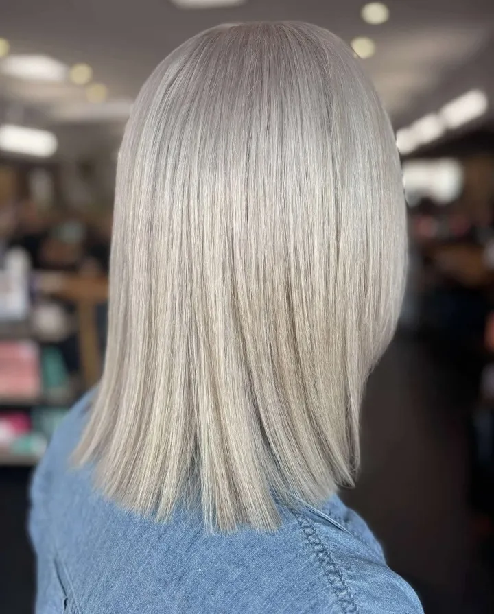 Icy blonde blunt lob